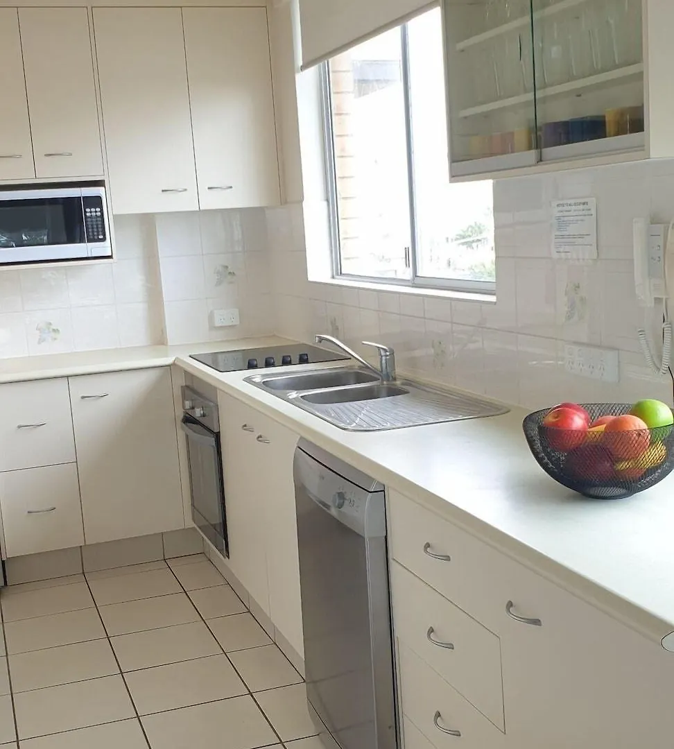 Wyuna Beachfront Holiday Apartments Gold Coast 3*,