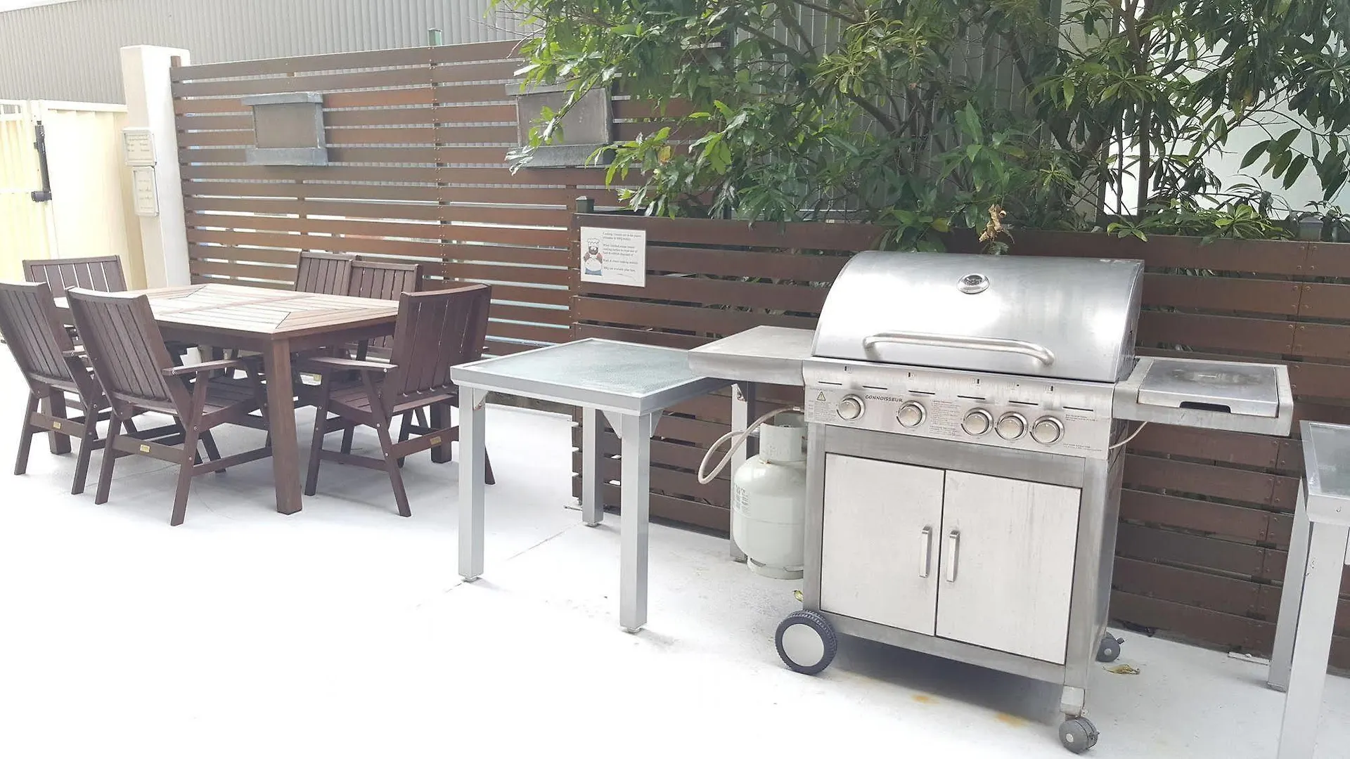Wyuna Beachfront Holiday Apartments Gold Coast